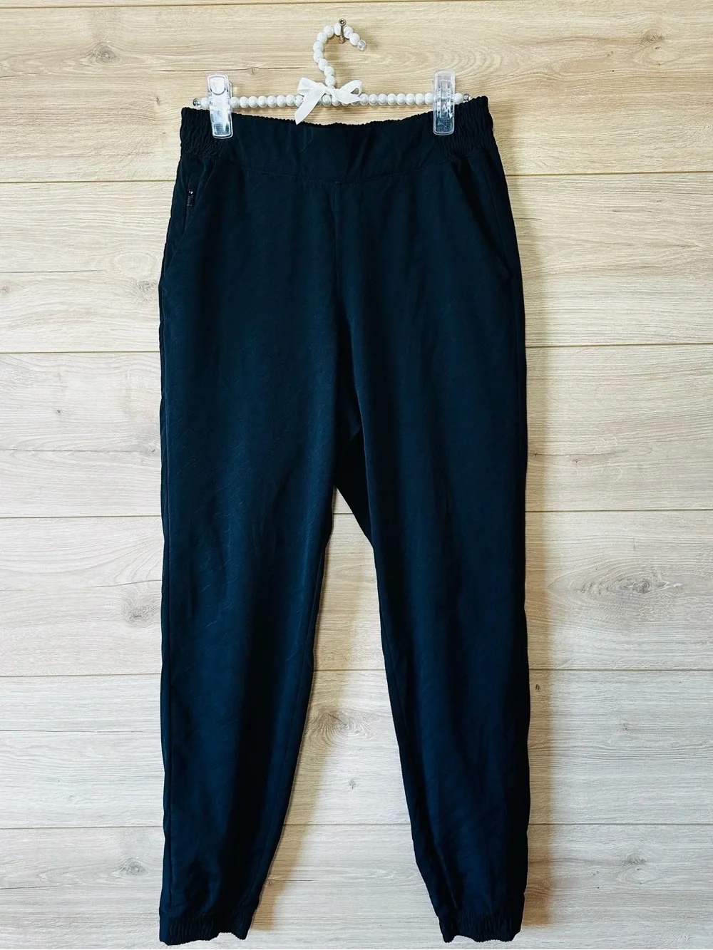 Athleta Broklyn Textured Black High-Rise Jogger Pants